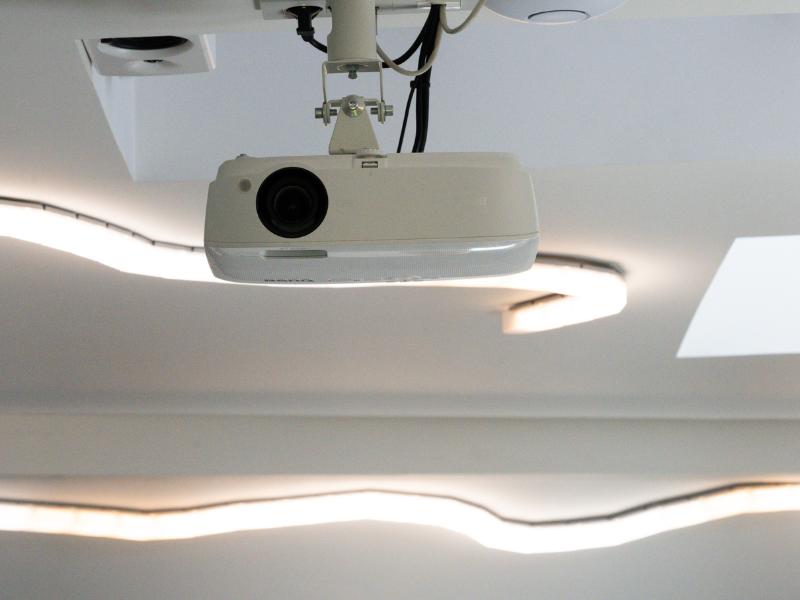 Vidéo projecteur de la salle de formation
